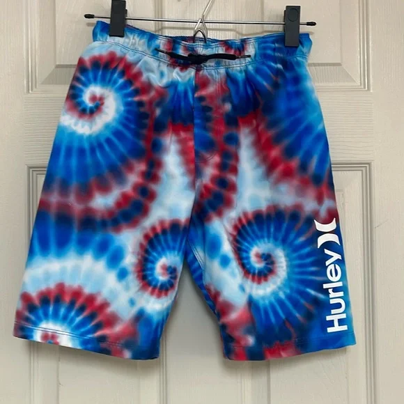 Hurley size medium (10 - 12 years) swim shorts. Mesh lining inside. - Picture 1 of 11